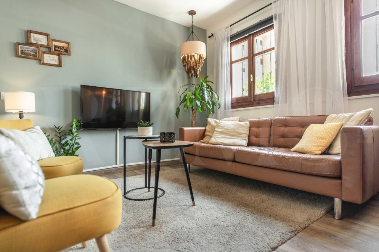 Spacious Apartment Next To Plaza De La Merced By Rems Málaga Extérieur photo