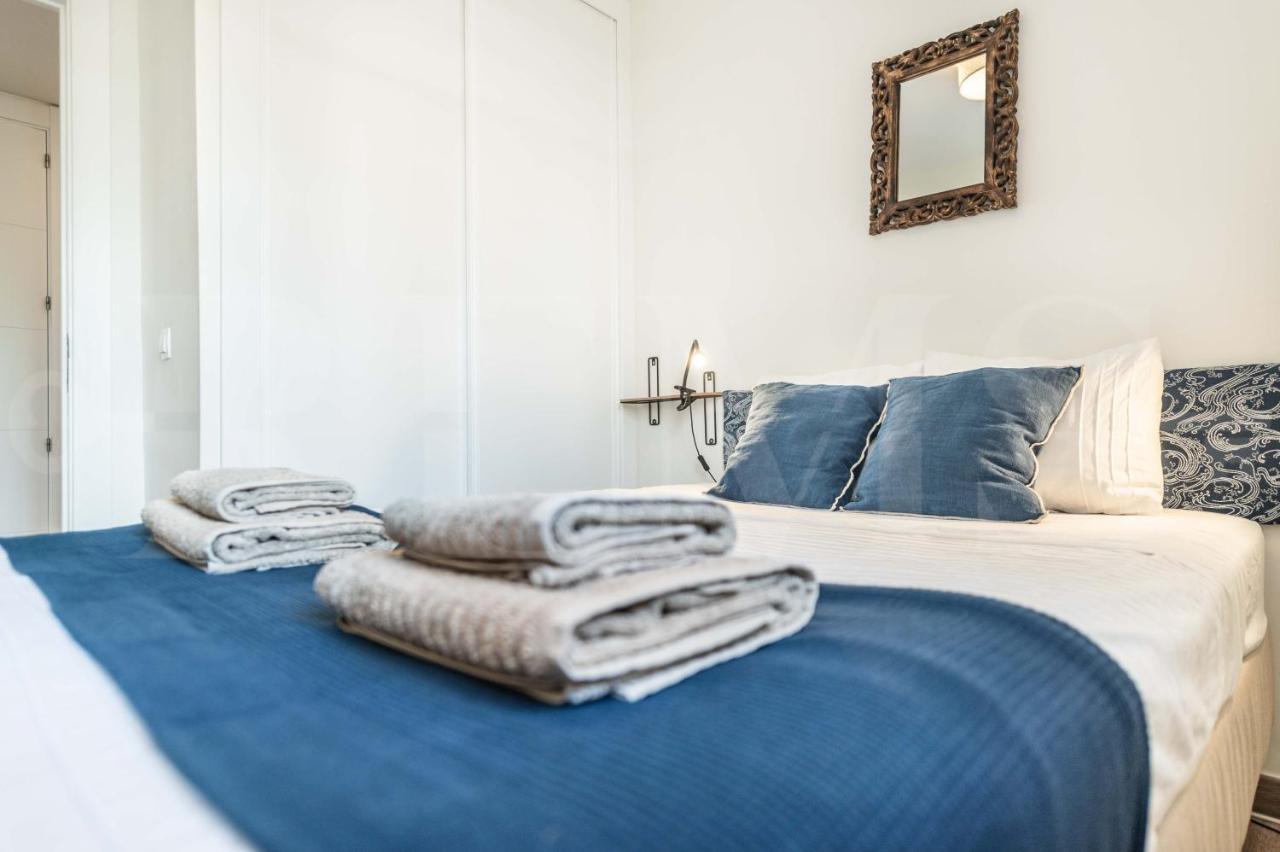 Spacious Apartment Next To Plaza De La Merced By Rems Málaga Extérieur photo